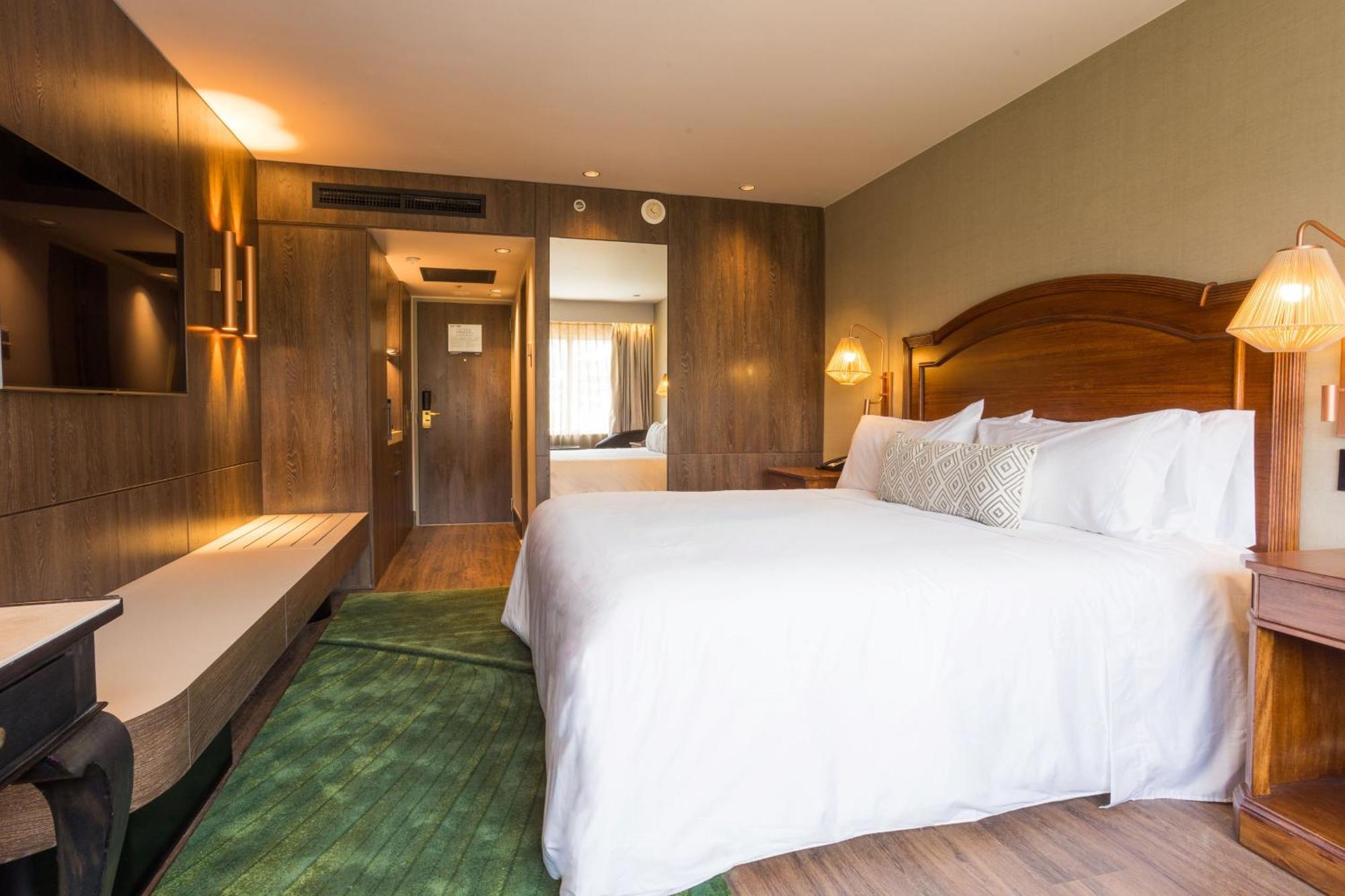 Intercontinental - Movich By Ihg Hotel