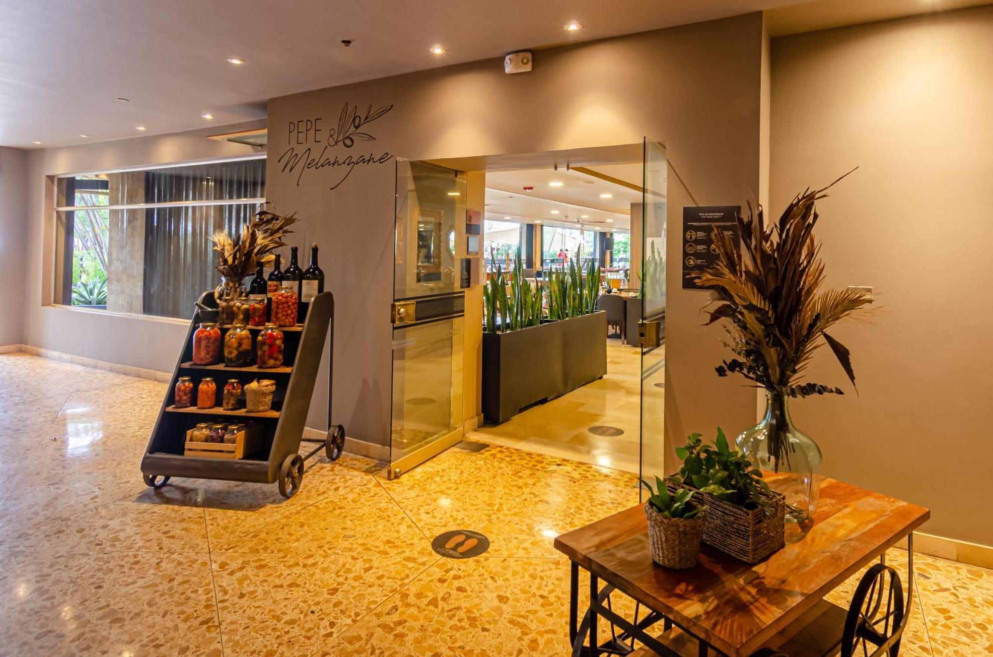 Intercontinental - Movich By Ihg 5* Medellin